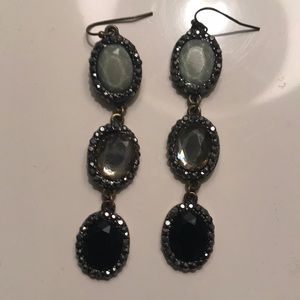 Costume jewelry, faceted 3 stone dangling earrings